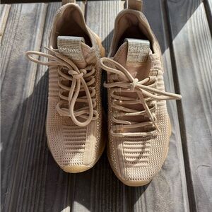Steve Madden Beige Knit Sneakers